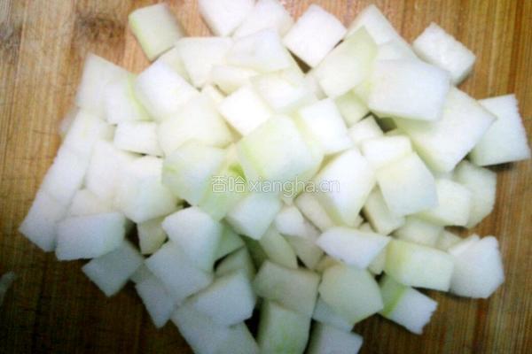 毛豆烧冬瓜的做法图解2