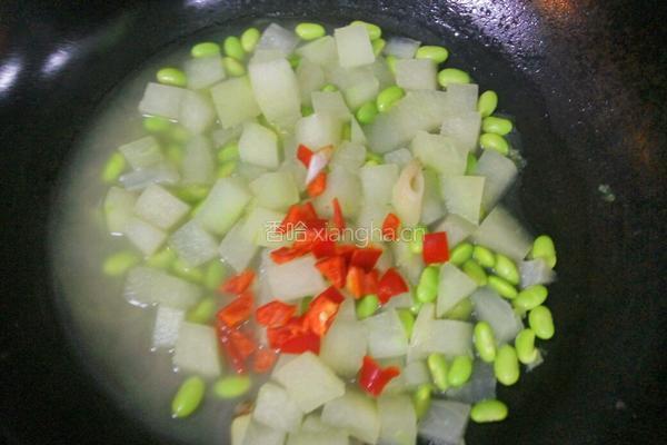 毛豆烧冬瓜的做法图解7