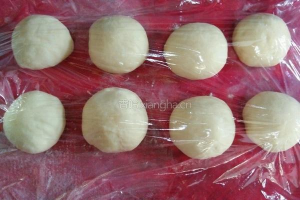 酸奶萌兔火腿面包的做法图解4