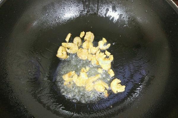 荷兰豆炒海米的做法图解3