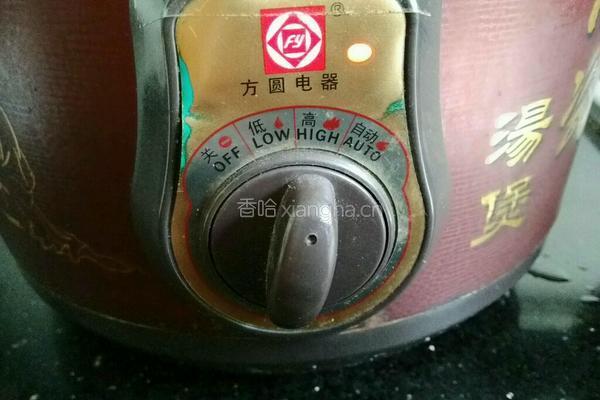 海带炖鸡的做法图解10