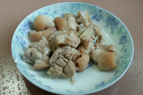 莲藕猪脚的做法图解4