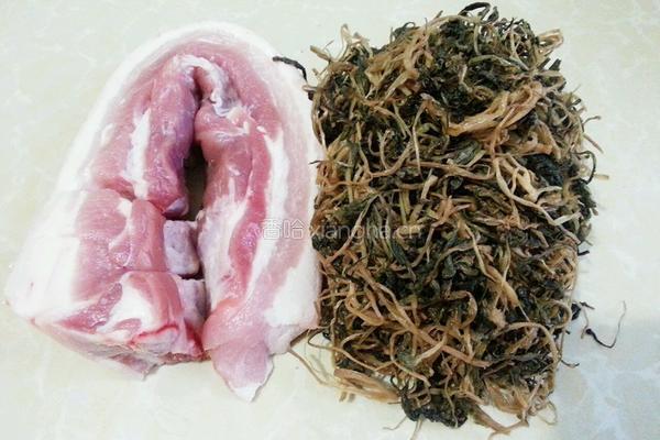 梅菜烧肉的做法图解2
