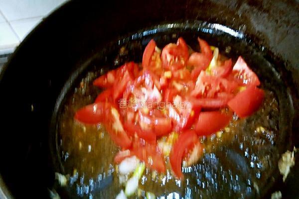 番茄炒蛋盖浇饭的做法图解4