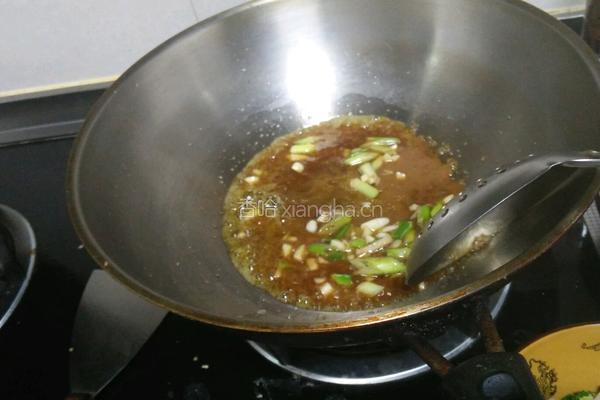香菇炒西兰花的做法图解8