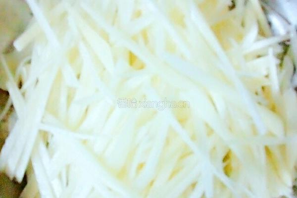 土豆丝炒洋葱丝的做法图解3