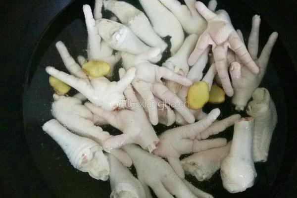 豉汁凤爪的做法图解3