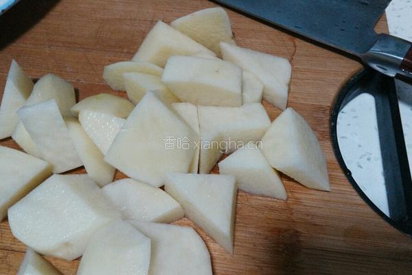 土豆炖牛肉的做法图解6