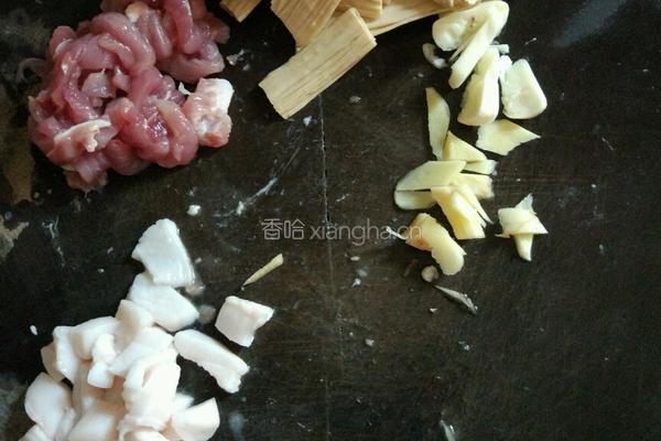 腐竹煲的做法图解3