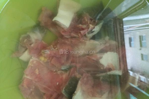甲鱼大补汤的做法图解1