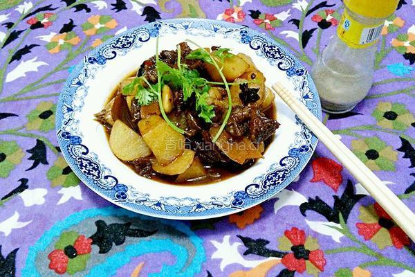土豆炖牛肉的做法图解10
