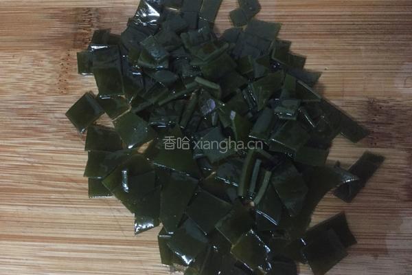 海带绿豆粥的做法图解3