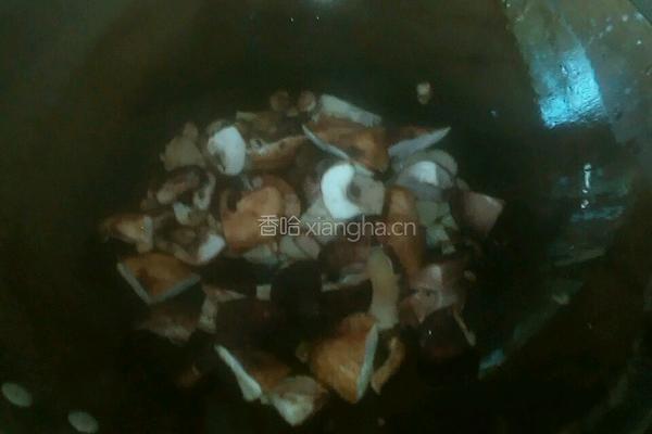香菇烧豆腐的做法图解3
