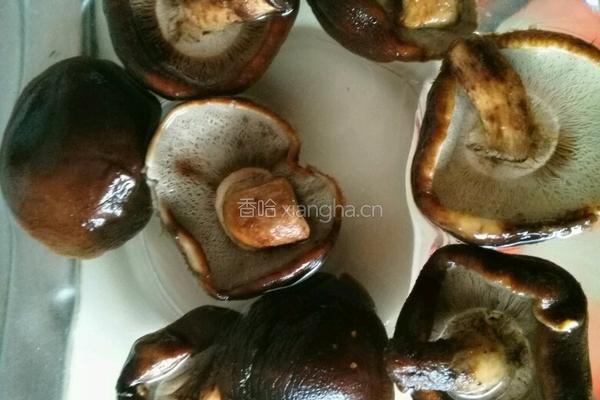 香菇炸酱的做法图解2