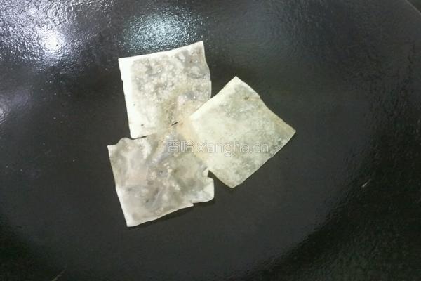 椒盐馄饨皮的做法图解2