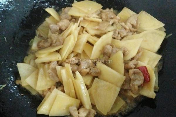 土豆炒猪肉的做法图解9