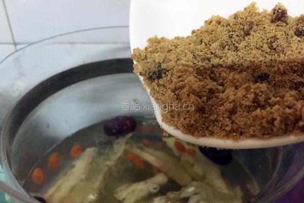当归生姜红枣红糖茶的做法图解5