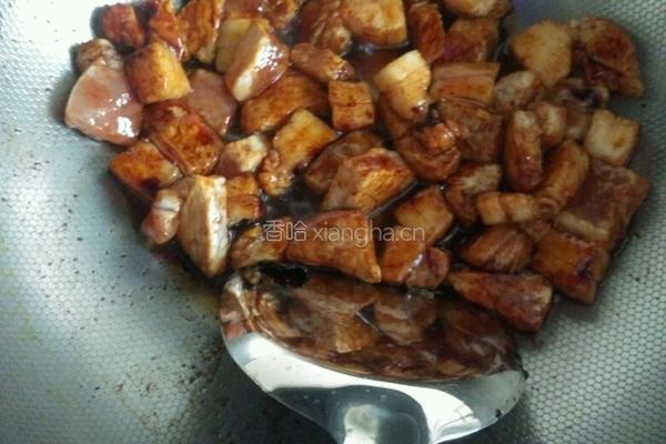 红烧肉炖土豆的做法图解4