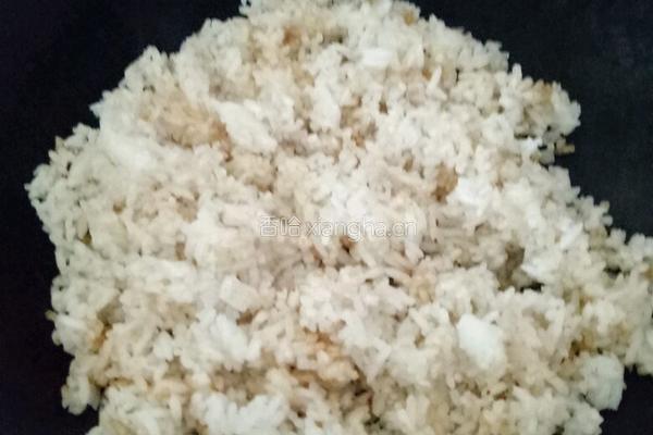 绿豆芽蛋炒饭的做法图解9