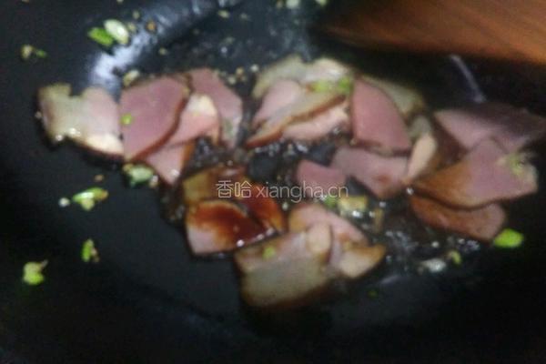 腊肉炒青椒的做法图解7