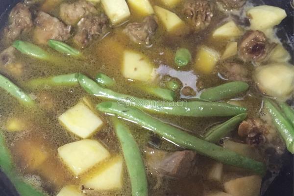 土豆芸豆炖排骨的做法图解5