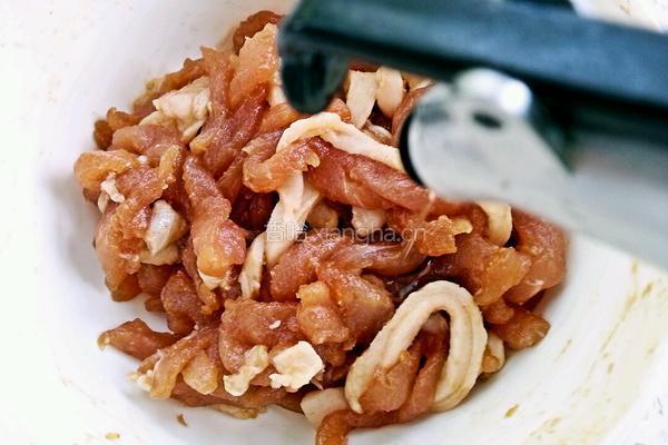 芹菜炒肉丝的做法图解6