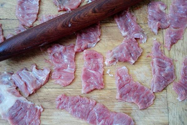 牛肉炒洋葱土豆的做法图解2