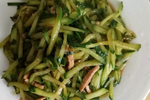 瘦肉丝炒黄瓜的做法图解4