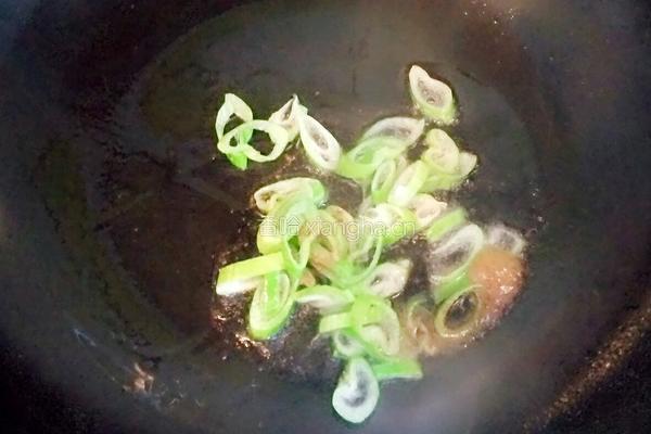 鲜虾炒饭的做法图解5