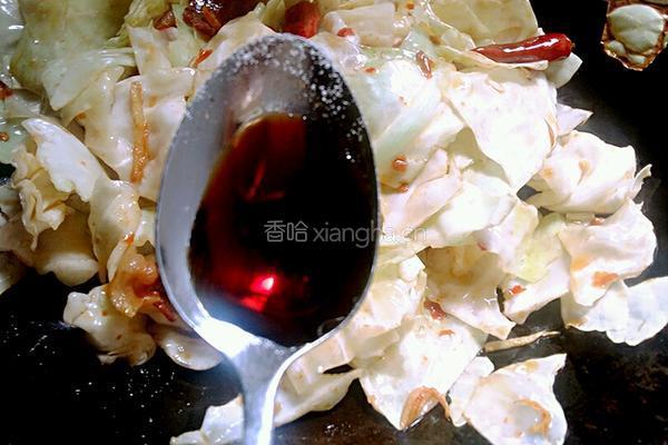 干锅手撕包菜的做法图解9