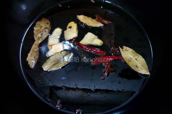 卤鸭爪的做法图解6