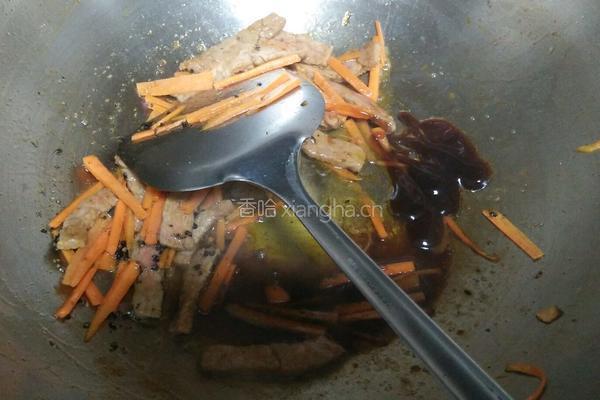 黑椒牛柳炒意面的做法图解10