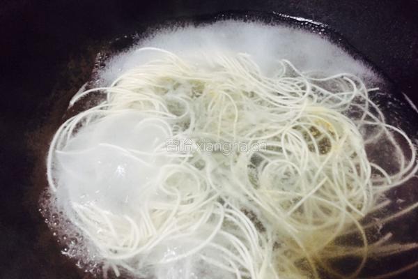 重庆肥肠面的做法图解5
