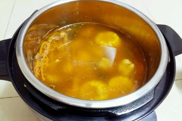 补血鸡汤的做法图解11