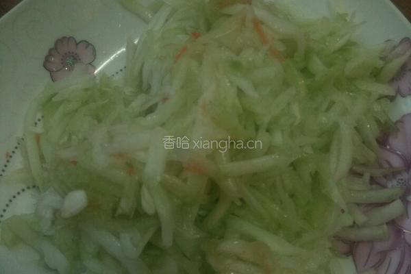 胡萝卜鸡蛋饼的做法图解2