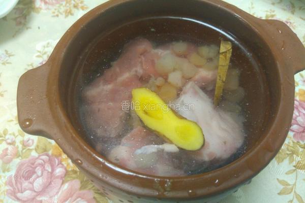 干贝排骨汤的做法图解3