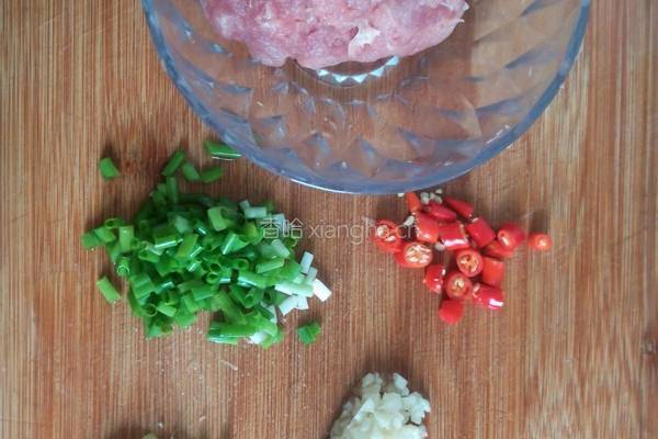 酱爆肉末茄子的做法图解2