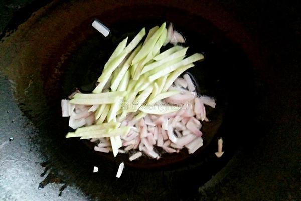 西红柿炒面的做法图解7