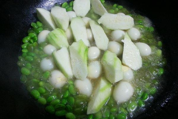 丝瓜毛豆鹌鹑蛋的做法图解7