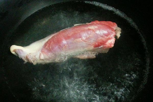 卤牛肉的做法图解2