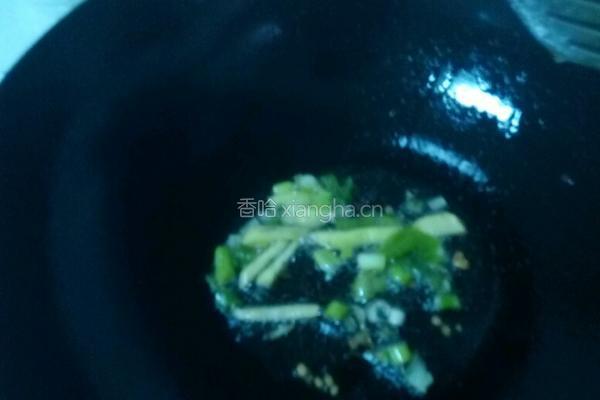 辣椒炒肚丝的做法图解3