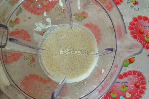 香蕉冰淇淋的做法图解4