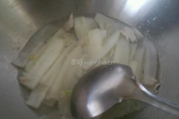老黄瓜瘦肉汤的做法图解6
