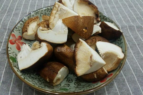 红烧香菇鸡块的做法图解2