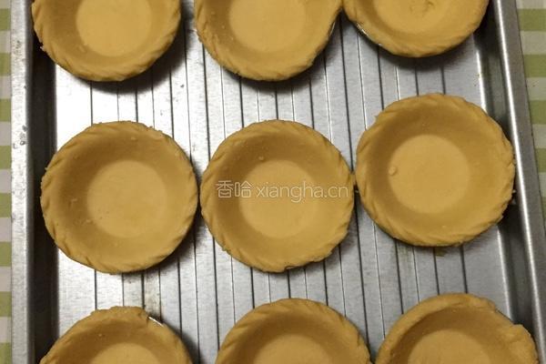 彩椒肉末蛋挞的做法图解1