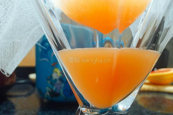 鲜榨胡柚汁的做法图解6