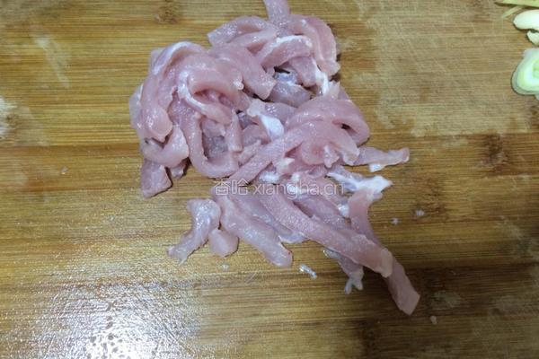 肉丝炒蒜苔的做法图解3