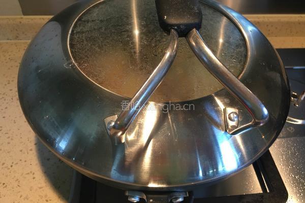 土豆炖圆茄子的做法图解8