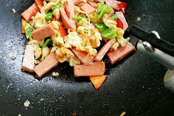 午餐肉炒蛋的做法图解10