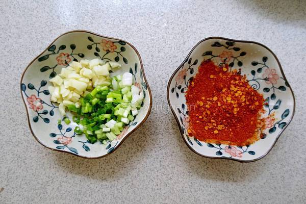 鱼腥草三吃法的做法图解3